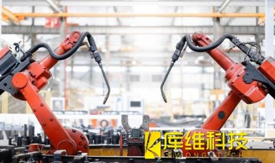 國產(chǎn)焊接機(jī)器人與進(jìn)口機(jī)器人的區(qū)別及優(yōu)缺點